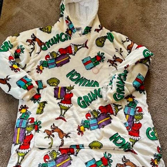 The Grinch Comfy Blanket Hoodie Fleece Sherpa Sweatshirt Pullover RN#142658 - Picture 1 of 6